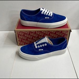 ISO 👀 Vans Pig Suede Limoges Blue size 11 or 11.5